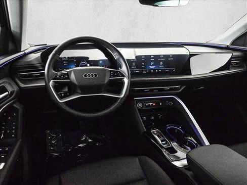 Certified 2025 Audi Q5 Premium w/ Convenience Package image 19