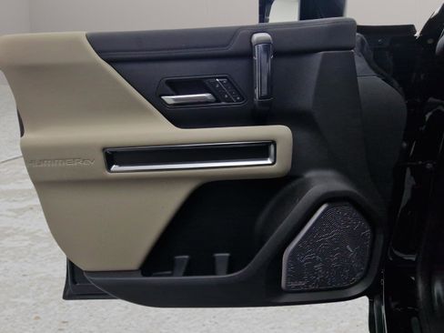 New 2026 GMC Hummer EV SUV image 40
