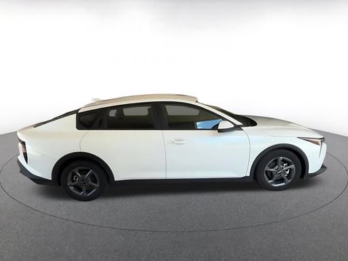 Used 2025 Kia K4 FWD image 16