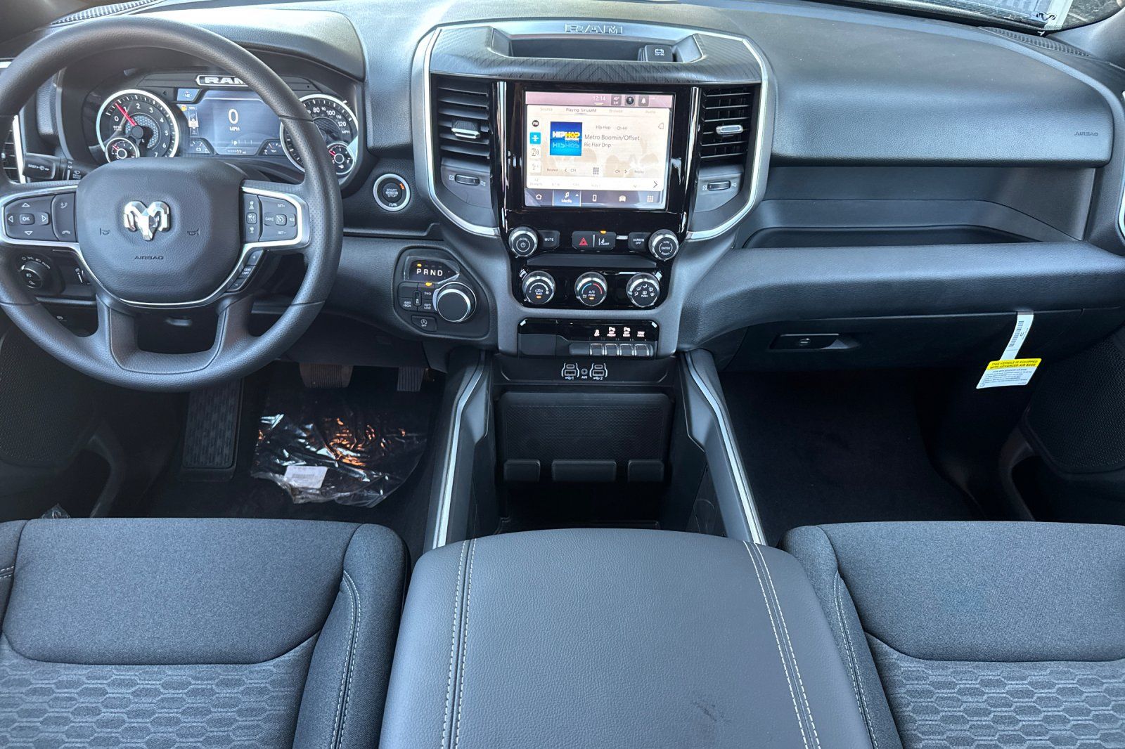 New 2026 RAM 1500 Express AWD/4WD image 12