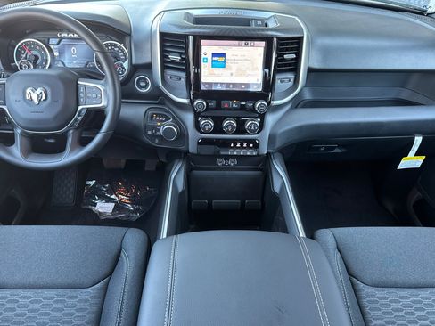 New 2026 RAM 1500 Express AWD/4WD image 12