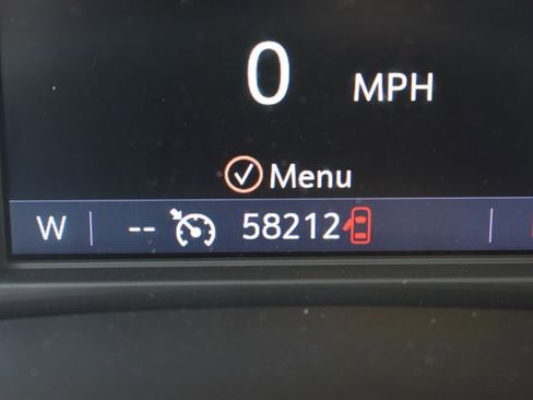 Used 2021 Buick Enclave Essence w/ Sound and Sites Package image 25