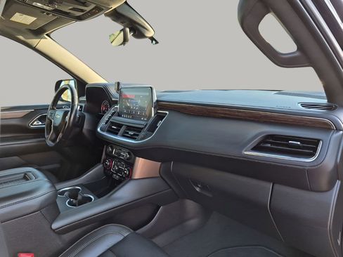 Used 2021 Chevrolet Suburban High Country image 14