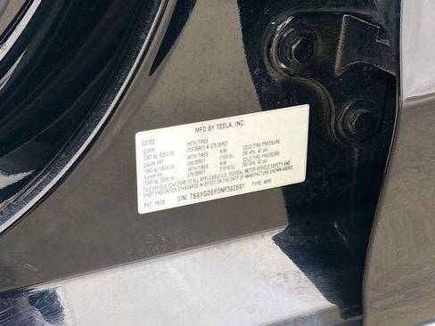 Used 2022 Tesla Model Y Performance AWD/4WD image 32