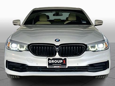 Used 2020 BMW 530i w/ Convenience Package image 3