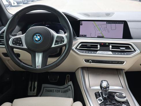Used 2022 BMW X5 xDrive45e w/ M Sport Package AWD/4WD image 18
