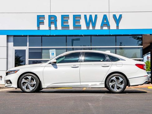 Used 2018 Honda Accord EX-L image 2