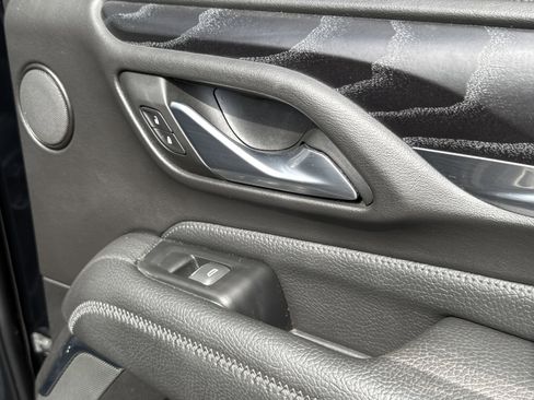 Used 2022 GMC Yukon Denali image 71