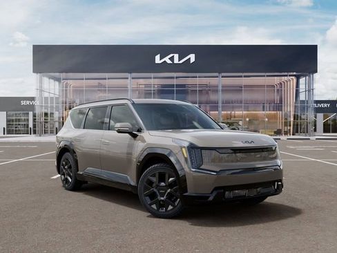 New 2026 Kia EV9 Land w/ Nightfall Edition Package AWD/4WD image 8