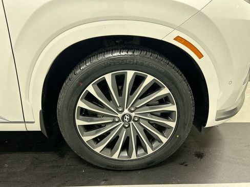 Used 2024 Hyundai Palisade Calligraphy AWD/4WD image 8