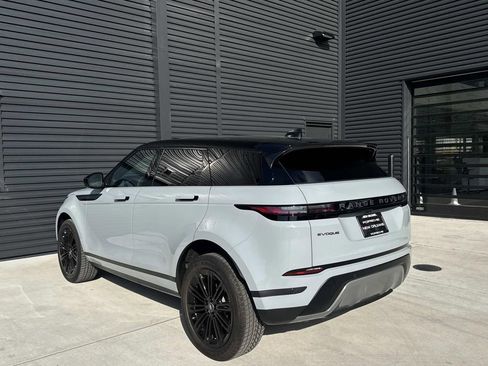 Used 2026 Land Rover Range Rover Evoque S image 3