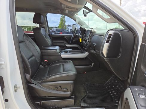 Used 2017 Chevrolet Silverado 2500 LTZ w/ Z71 Package, Off-Road AWD/4WD image 32
