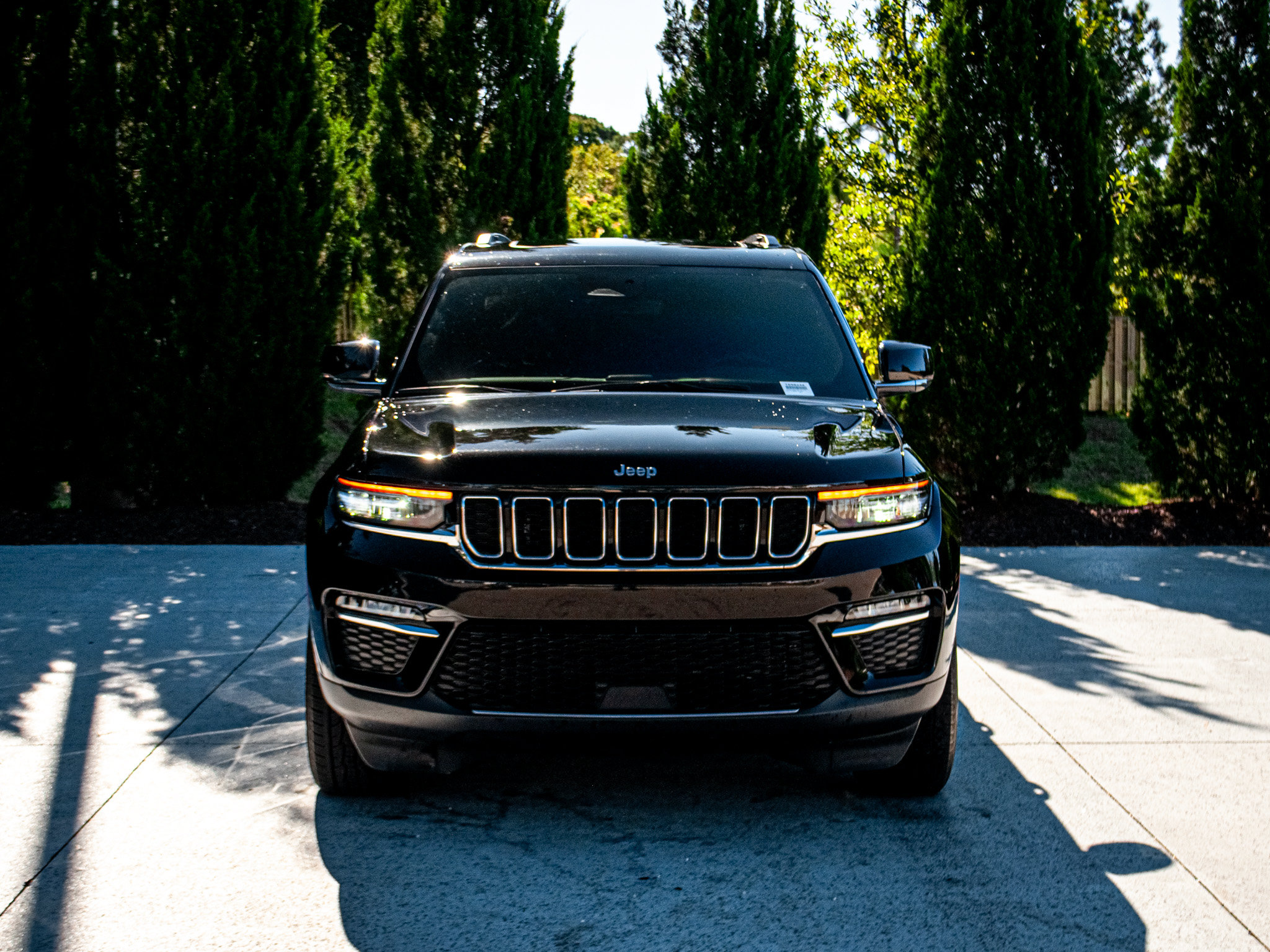 Used 2024 Jeep Grand Cherokee Limited 4xe AWD/4WD image 3