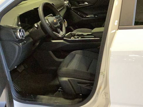 New 2026 Chevrolet Equinox LT AWD/4WD image 10