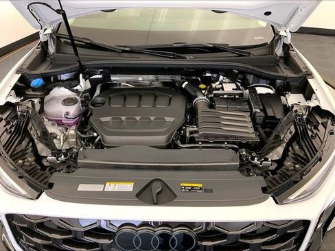 New 2026 Audi Q3 quattro 2.0T image 11