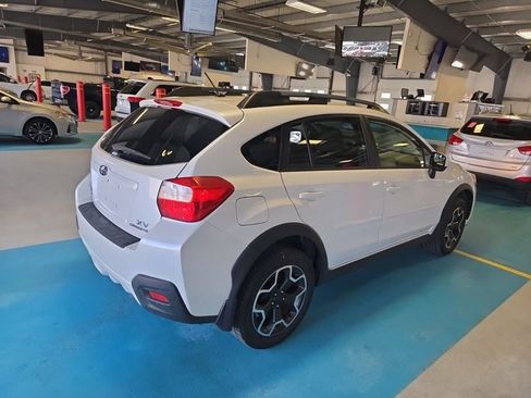 Used 2014 Subaru Crosstrek 2.0i Limited AWD/4WD image 5