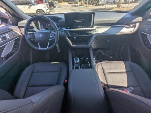 New 2026 Ford Explorer Platinum image 16