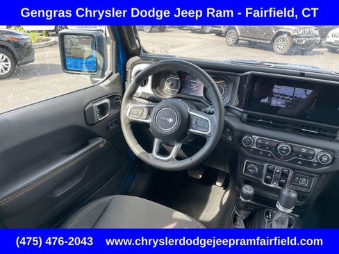 Certified 2025 Jeep Wrangler Unlimited Sahara AWD/4WD image 61