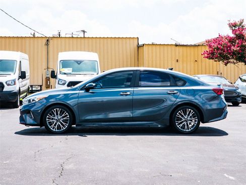 Used 2022 Kia Forte GT-Line w/ GT-Line Premium Package FWD image 4