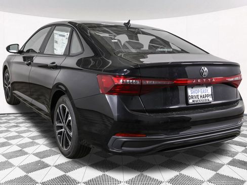 Used 2026 Volkswagen Jetta Sport FWD image 16
