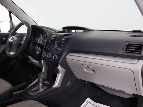 Used 2014 Subaru Forester 2.5i Limited image 26