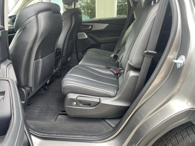 Used 2025 Acura MDX w/ Technology Package AWD/4WD image 16