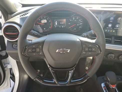 New 2026 Chevrolet Trax RS w/ Sunroof Package image 27