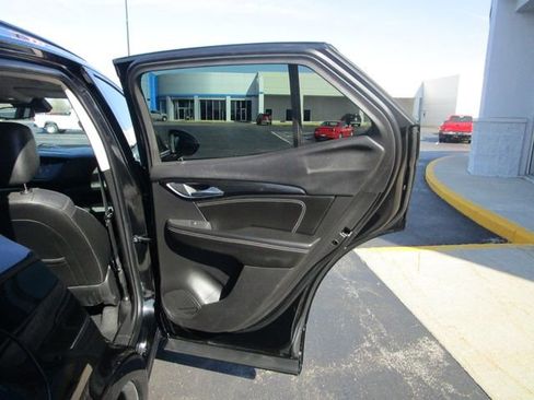 Used 2021 Buick Envision Essence w/ Technology Package I FWD image 23