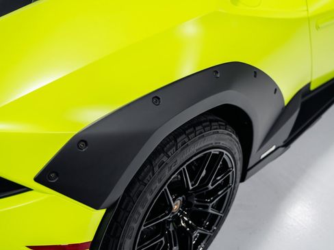 Used 2024 Lamborghini Huracan Sterrato AWD/4WD image 37