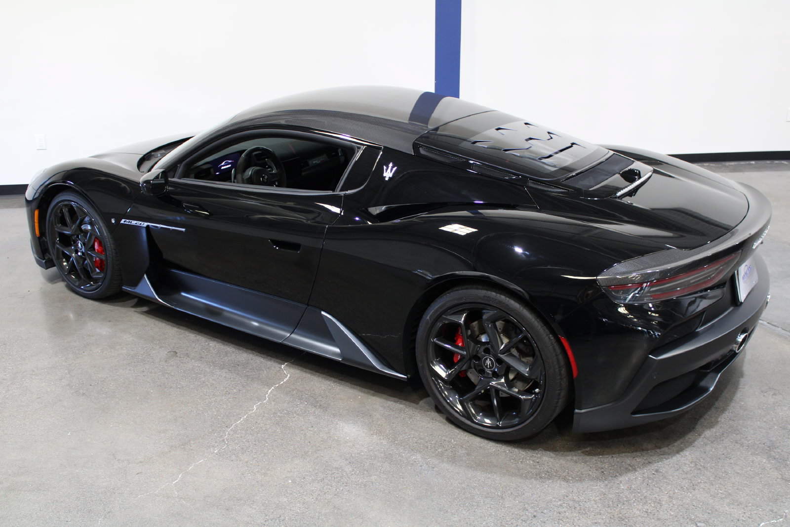 Used 2022 Maserati MC20 Coupe RWD image 15