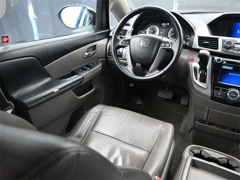 Used 2015 Honda Odyssey EX-L image 10