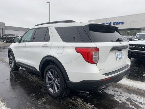 Certified 2023 Ford Explorer XLT w/ Equipment Group 202A image 7