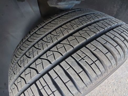 Certified 2024 Volkswagen Tiguan SE R-Line image 26