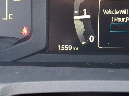 Certified 2025 Toyota Tacoma SR image 22