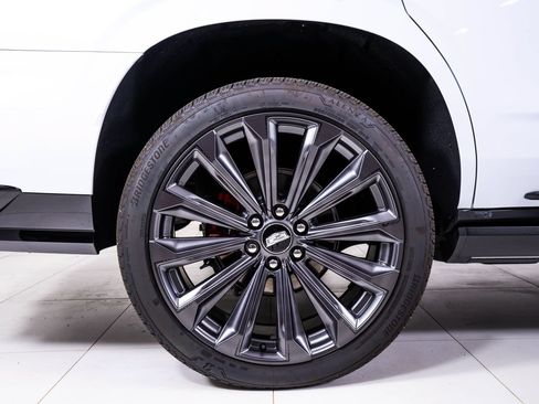 Used 2026 Cadillac Escalade V w/ LPO, Floor Liner Package AWD/4WD image 11