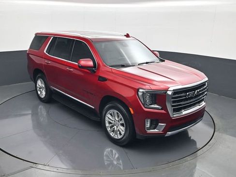 Used 2023 GMC Yukon SLT w/ SLT Premium Package AWD/4WD image 16