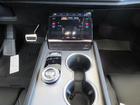 New 2026 Cadillac Vistiq Sport image 20