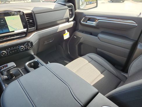 New 2025 Chevrolet Silverado 1500 RST w/ Convenience Package II image 14