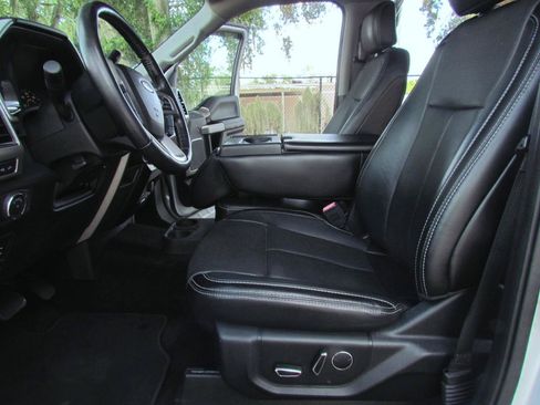 Used 2018 Ford F150 Lariat RWD image 18