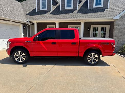 Used 2019 Ford F150 XL w/ Equipment Group 101A Mid AWD/4WD image 3