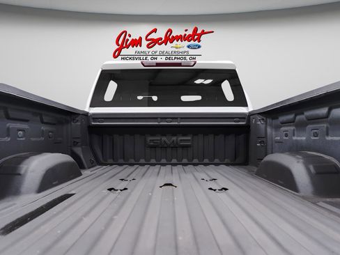 Used 2024 GMC Sierra 2500 SLT w/ SLT Convenience Package image 36