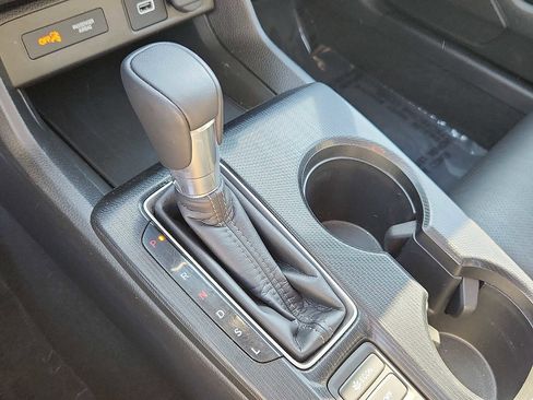Certified 2024 Honda Civic EX-L image 14