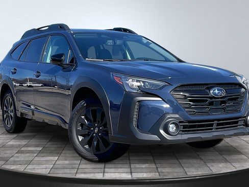 Certified 2024 Subaru Outback Onyx Edition AWD/4WD image 10