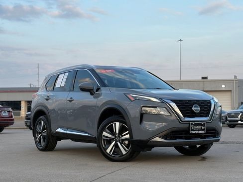 Certified 2023 Nissan Rogue SL w/ SL Premium Package image 2