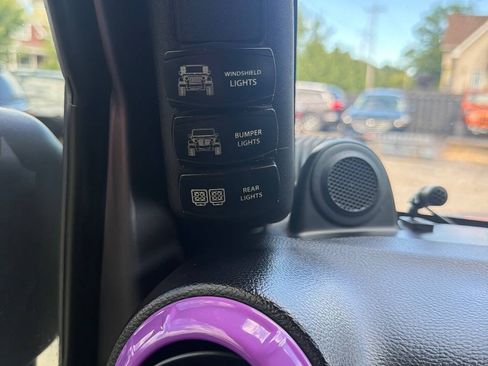 Used 2014 Jeep Wrangler Unlimited Sport w/ Quick Order Package 24S AWD/4WD image 23