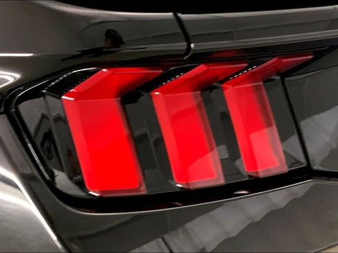 Used 2024 Ford Mustang GT Premium image 27