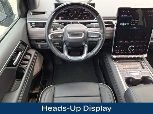 Used 2025 GMC Sierra EV Denali AWD/4WD image 3