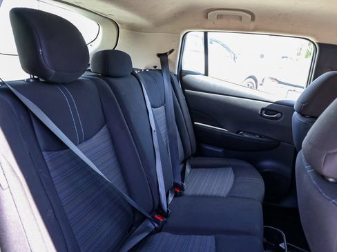 Used 2024 Nissan Leaf S FWD image 18