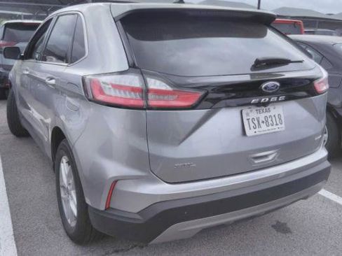 Used 2024 Ford Edge SEL image 10