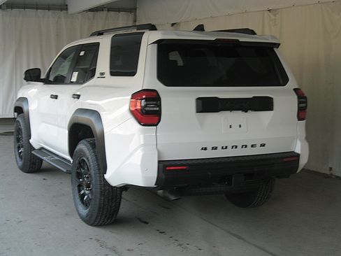 New 2025 Toyota 4Runner TRD Off-Road Premium image 7